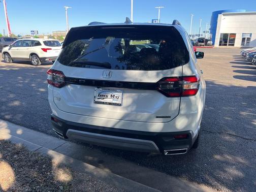 2025 Honda Pilot Touring+