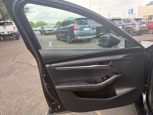 Jet Black 2025 Mazda Mazda3 FWD w/Select Package