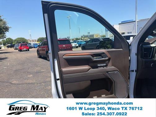 White Frost 2025 GMC Sierra 1500 Denali