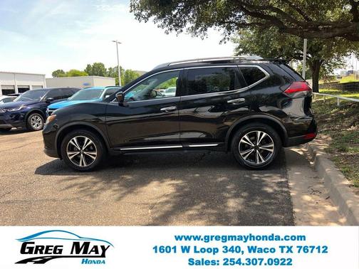 Magnetic Black 2018 Nissan Rogue SL