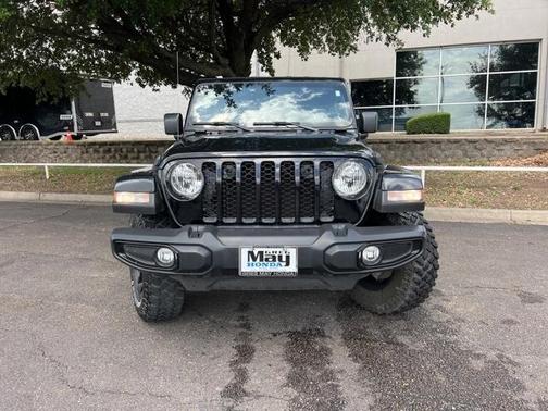 2021 Jeep Gladiator Sport