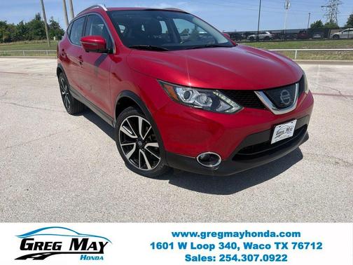 Palatial Ruby 2018 Nissan Rogue Sport SL