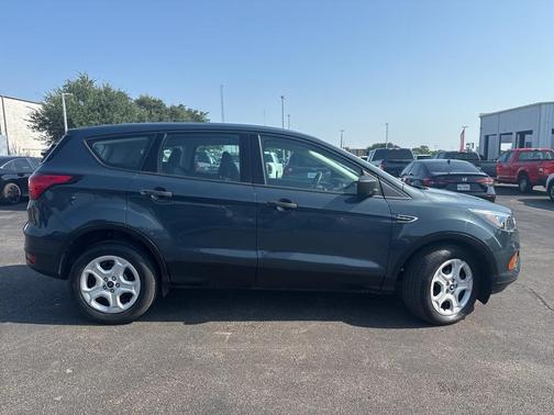 2019 Ford Escape S