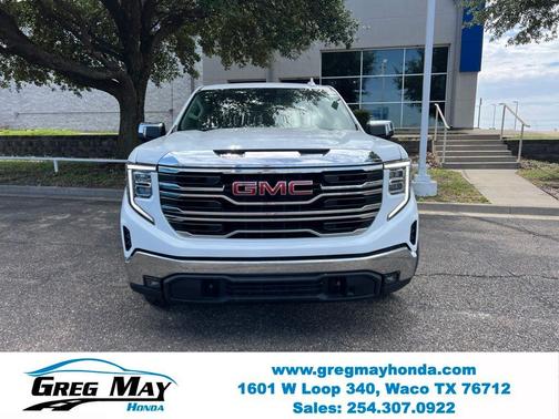 Summit White 2025 GMC Sierra 1500 SLT