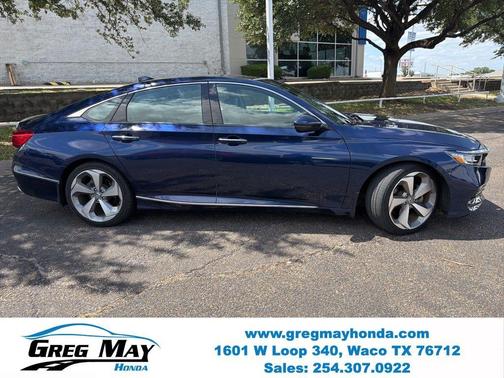Still Night Pearl 2018 Honda Accord Touring