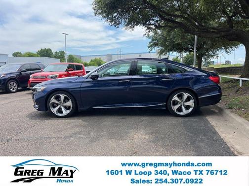 Still Night Pearl 2018 Honda Accord Touring