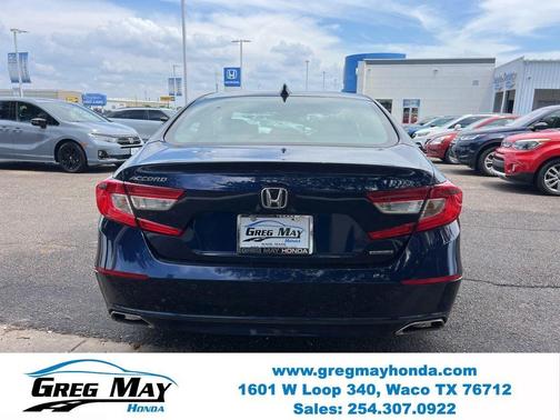 Still Night Pearl 2018 Honda Accord Touring