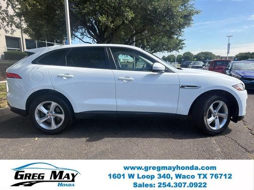 Fuji White 2018 Jaguar F-PACE 30t Premium