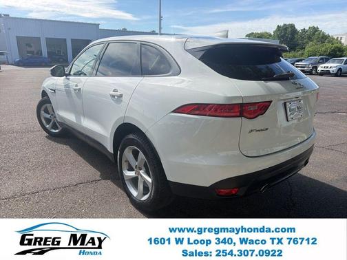 Fuji White 2018 Jaguar F-PACE 30t Premium