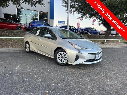 2017 Toyota Prius Two