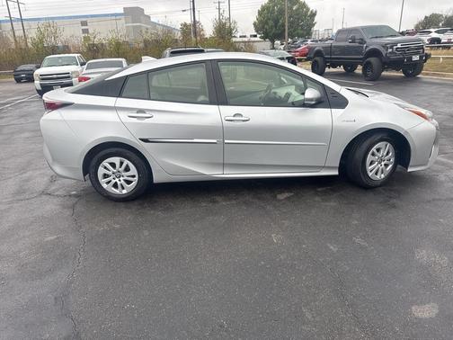 2017 Toyota Prius Two