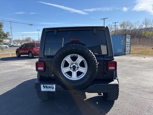 2019 Jeep Wrangler Sport