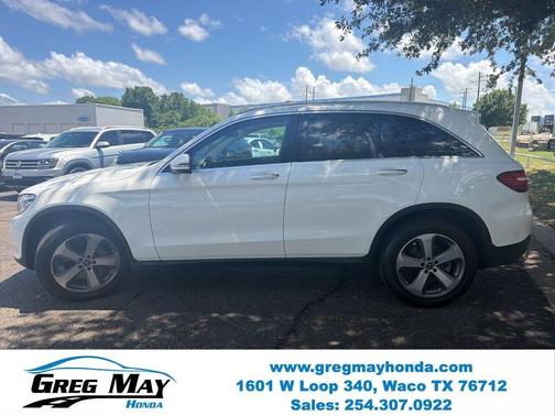 Polar White 2019 Mercedes-Benz GLC 300 Base