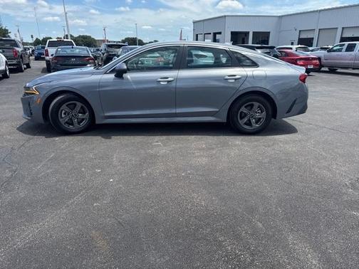 2021 Kia K5 LX