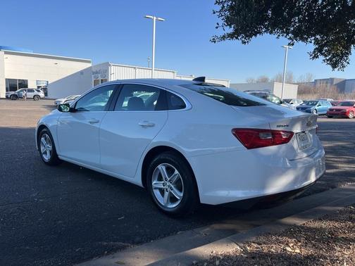2023 Chevrolet Malibu 1LS