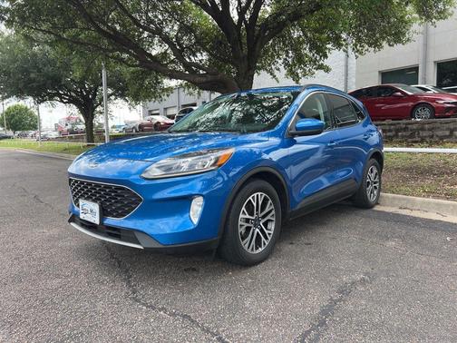 Blue Metallic 2021 Ford Escape SEL