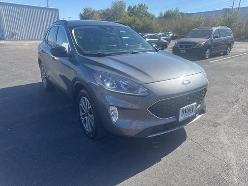 2021 Ford Escape SEL