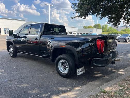 2022 GMC Sierra 3500 Denali