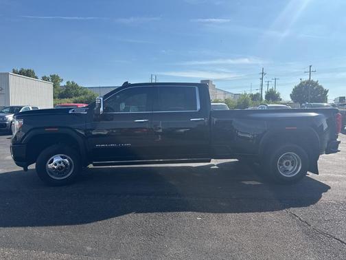 2022 GMC Sierra 3500 Denali