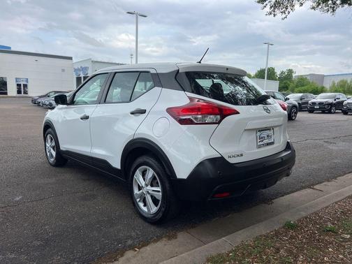 2020 Nissan Kicks S