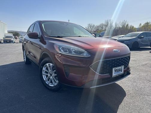 2021 Ford Escape SE