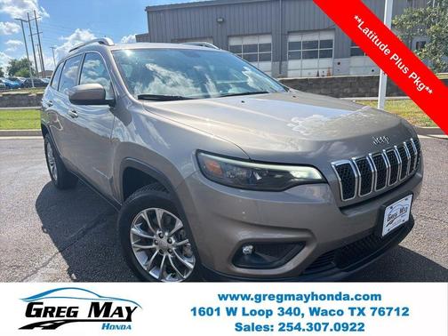 Light Brownstone Pearlcoat 2019 Jeep Cherokee Latitude Plus