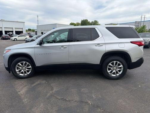 2019 Chevrolet Traverse LS