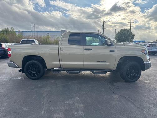 2020 Toyota Tundra SR5