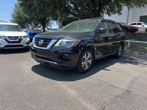 2018 Nissan Pathfinder S