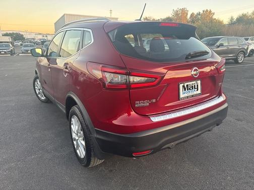 2020 Nissan Rogue Sport SV