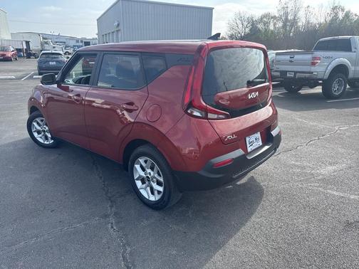 2022 Kia Soul LX