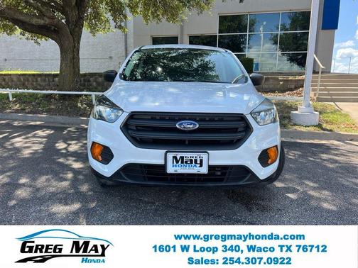 Oxford White 2018 Ford Escape S