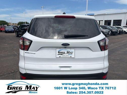 Oxford White 2018 Ford Escape S