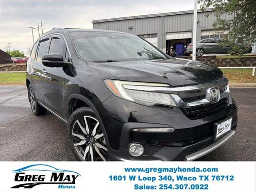 Crystal Black Pearl 2021 Honda Pilot Touring 7-Passenger