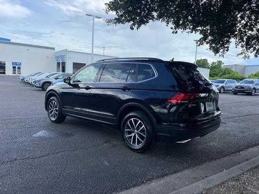 2019 Volkswagen Tiguan 2.0T SE