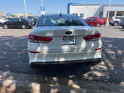 2020 Kia Optima LX