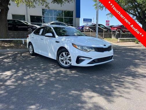 2020 Kia Optima LX