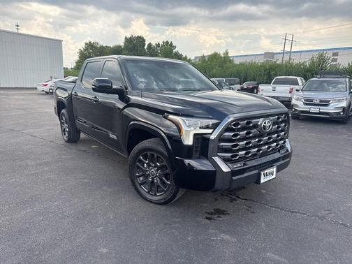 2023 Toyota Tundra Platinum
