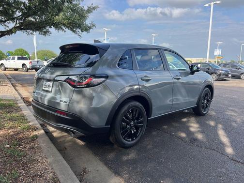 Urban Gray Pearl 2026 Honda HR-V Sport