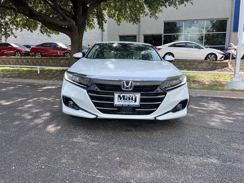 2022 Honda Accord Hybrid Touring