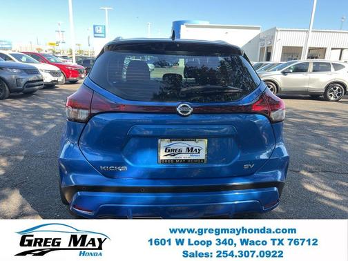 Blue 2021 Nissan Kicks SV