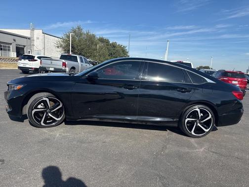 2022 Honda Accord Sport SE
