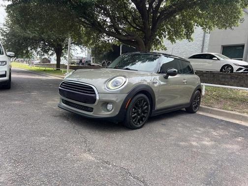 2019 MINI Hardtop Cooper