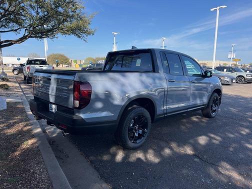 2026 Honda Ridgeline Black Edition