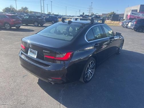 2019 BMW 330 i