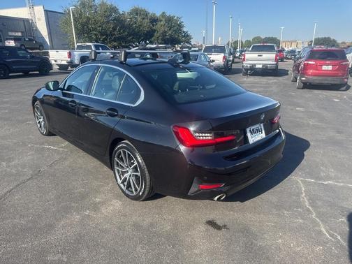 2019 BMW 330 i