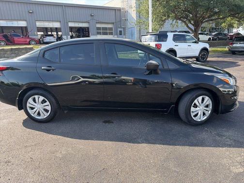 Black 2020 Nissan Versa S
