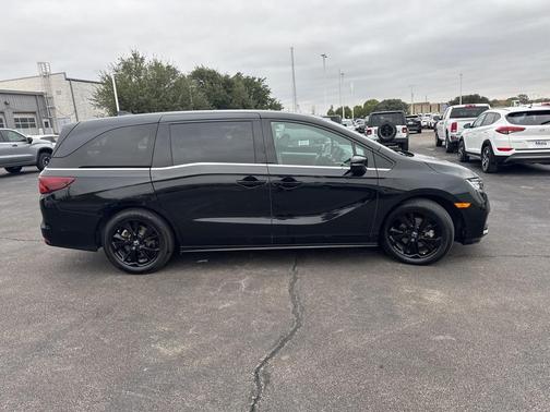 2023 Honda Odyssey Sport