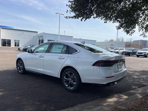 2026 Honda Accord Hybrid EX-L