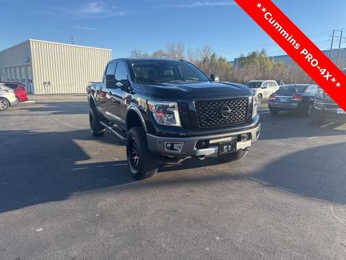 2017 Nissan Titan XD PRO-4X